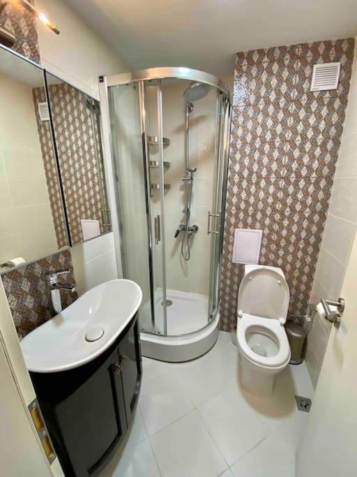 Stylish Magenta Apartment - Terrace & Free Parking Σόφια Εξωτερικό φωτογραφία